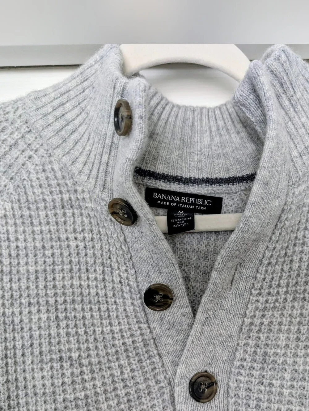 Banana Republic Light Gray Waffle Textured Henley Sweater Italian Wool Blend